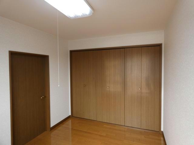 メゾンフローラの居間・リビング