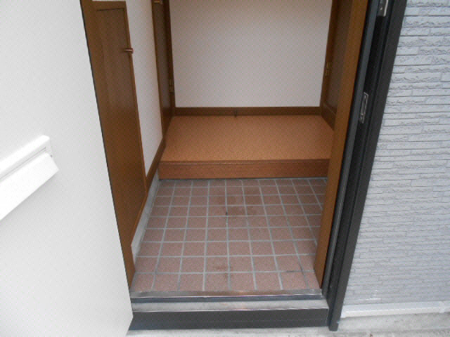 光昭ハイツの玄関