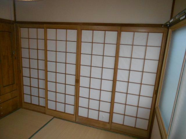 北園１－９－１２テラスハウスの和室