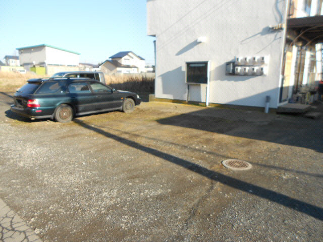 阿部ハイツの駐車場