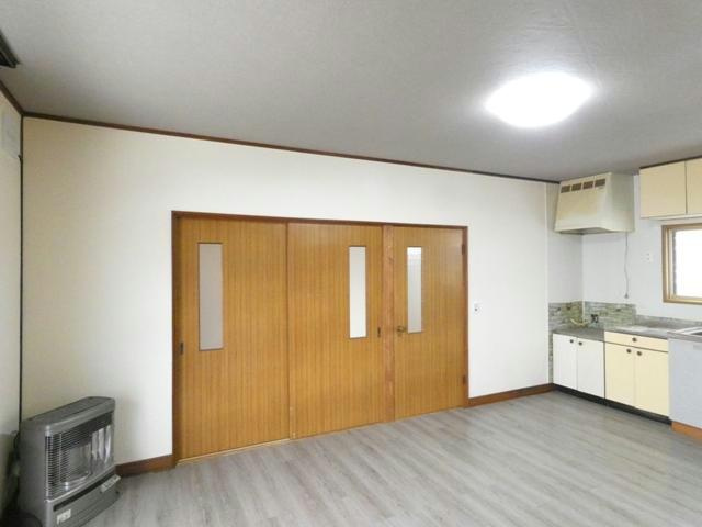 阿部ハイツの居間・リビング