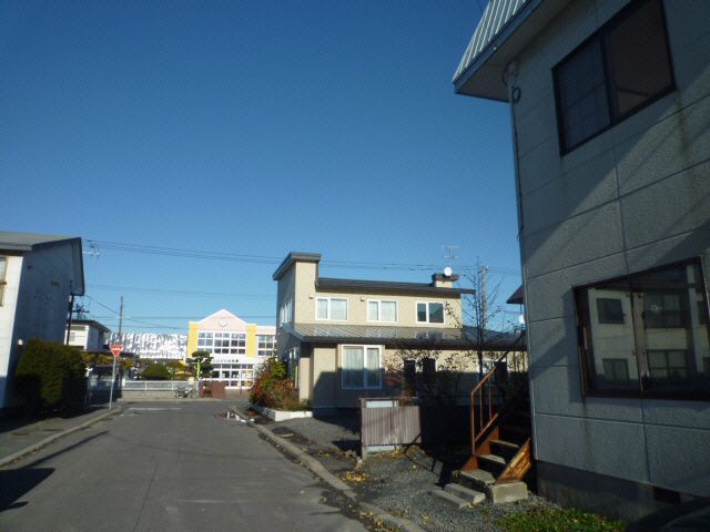 愛国たかとハイツの周辺