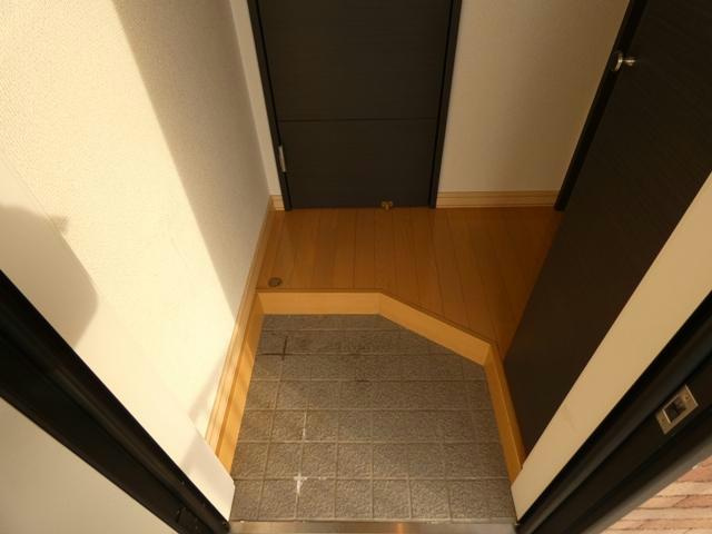 エステートｉｎアヴァンセの玄関