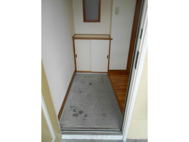 コーポ翠の玄関