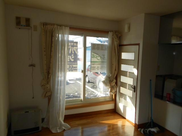 コーポ翠の居間・リビング