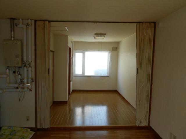 コーポ翠の居間・リビング