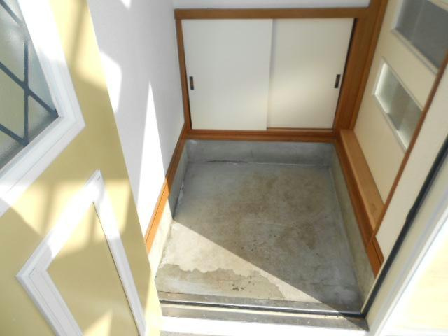 コーポ翠の玄関