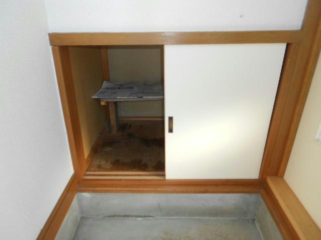 コーポ翠の玄関