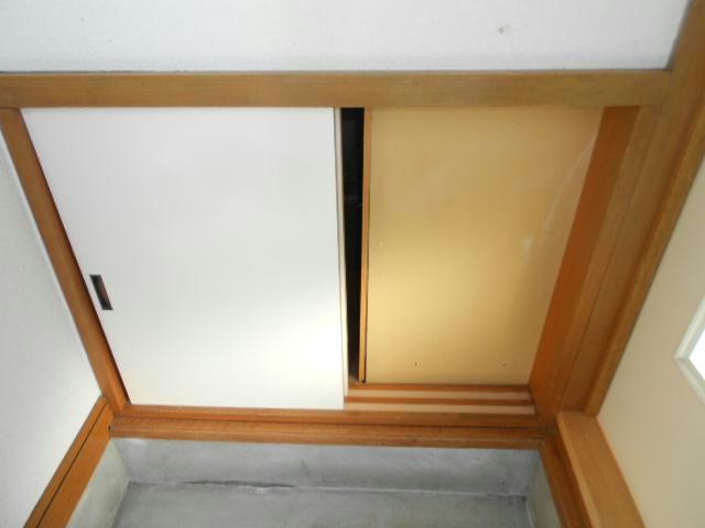 コーポ翠の玄関