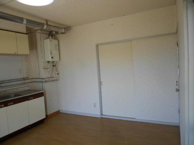 中井マンションの居間・リビング