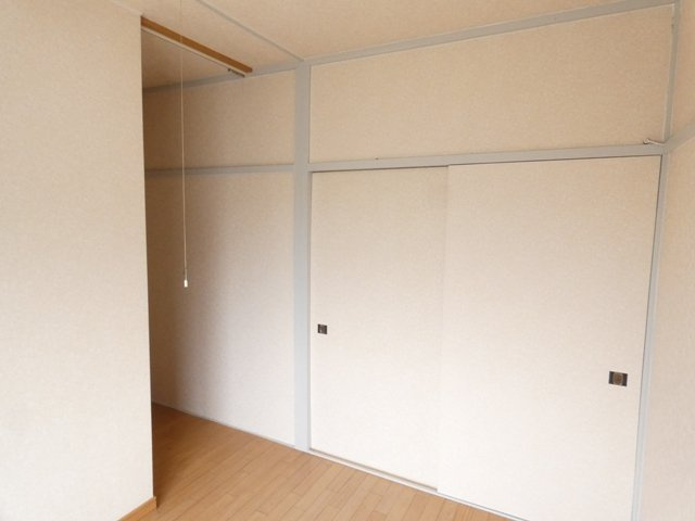 中井マンションの洋室