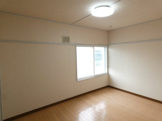 中井マンションの洋室