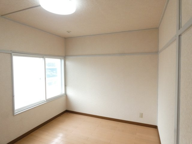 中井マンションの洋室