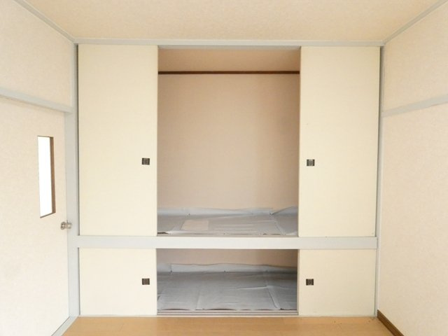 中井マンションの収納