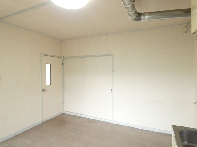中井マンションの居間・リビング