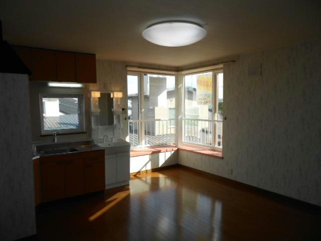 リバーサイドルアーの居間・リビング