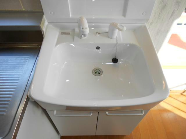 リバーサイドルアーの洗面所