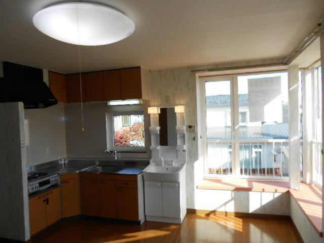 リバーサイドルアーの居間・リビング