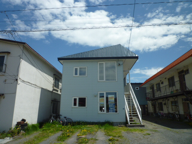 鈴木マンション１の外観