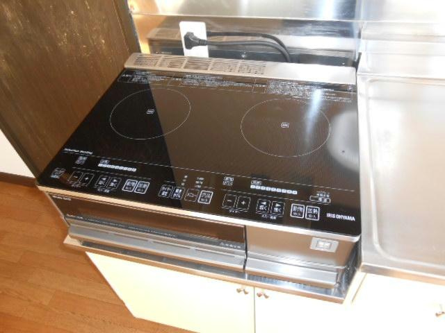 レジデンスマルカワのキッチン