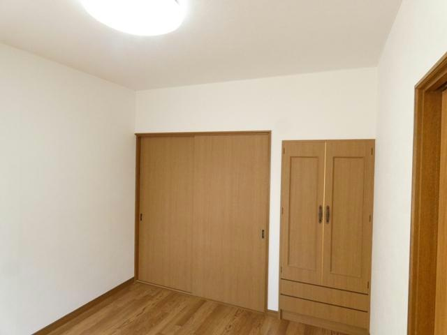 ベストハイツの居間・リビング