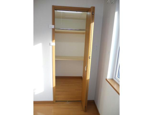 ロイヤルガーデンの収納