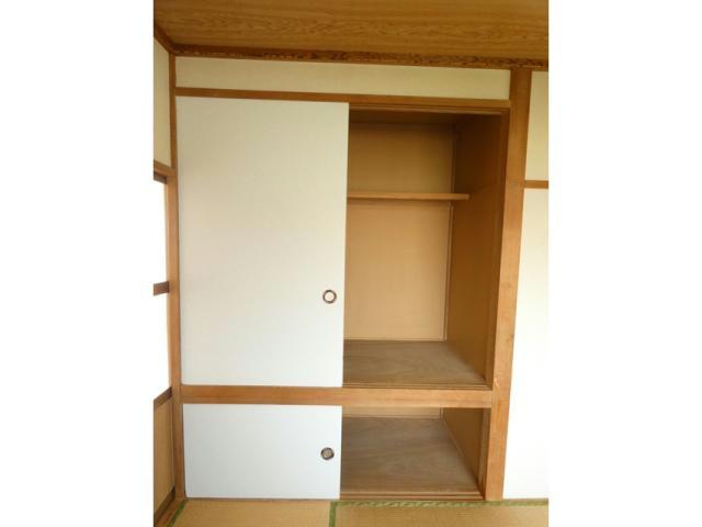 リバーハイツＡの収納