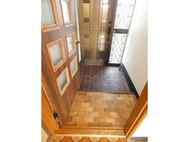 リバーハイツＡの玄関