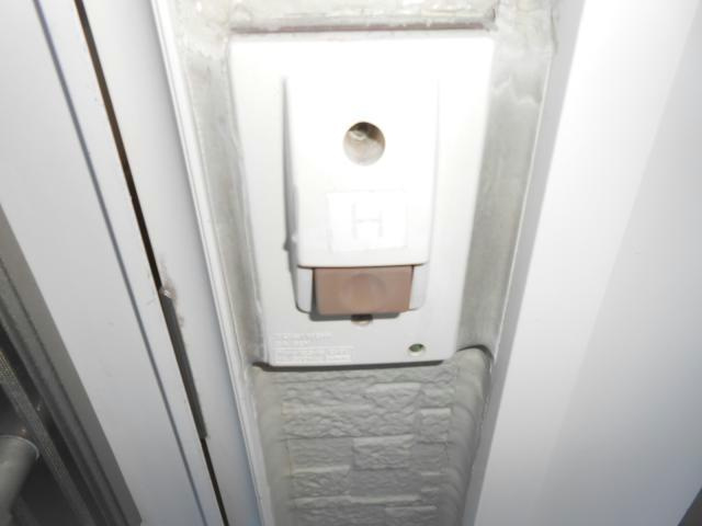 ハッピーハイツの玄関