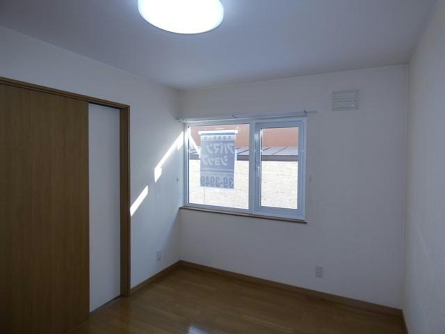 ハイツエミールⅡの洋室