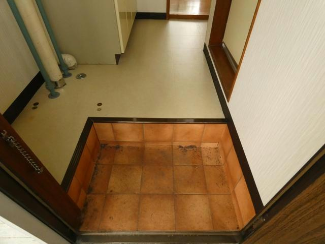 コーポ楽の玄関