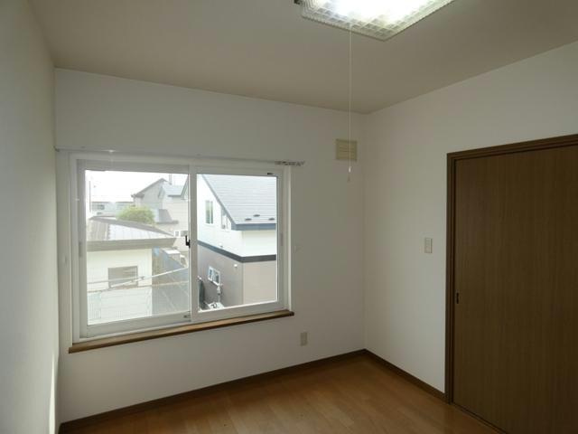 ファインいずみの居間・リビング