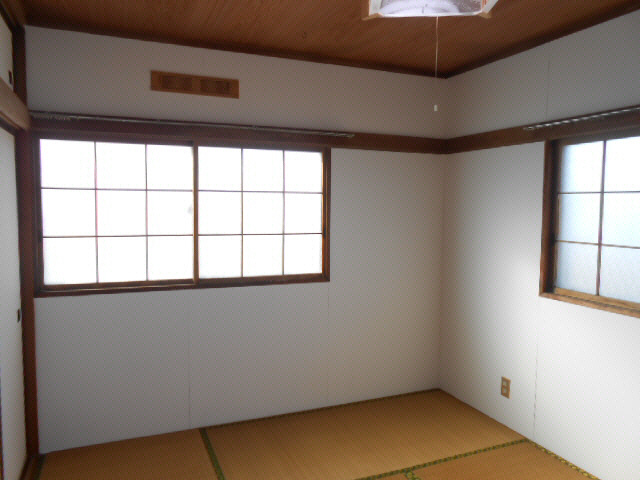 レジデンスウエダＮｏ．３の居間・リビング