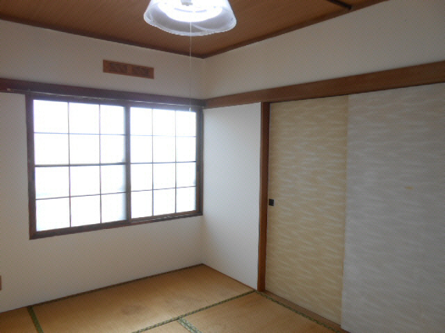 レジデンスウエダＮｏ．３の居間・リビング