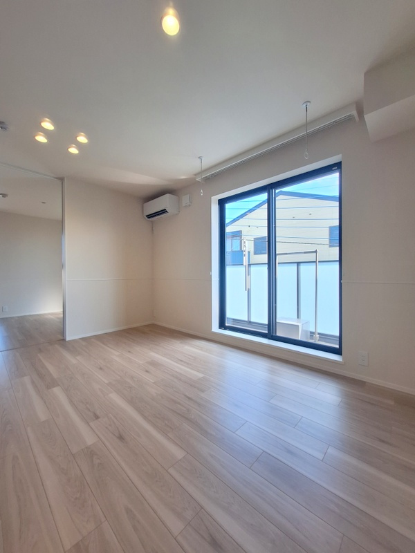 イル・ラシーヌⅣの居間・リビング