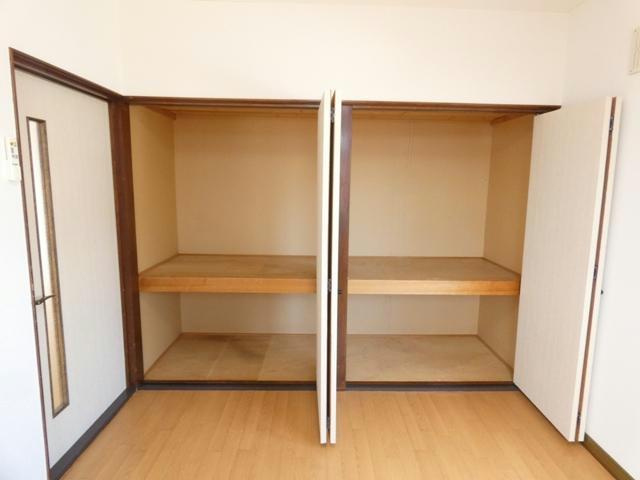 拓穂ハイツ（若葉４－４５）の収納