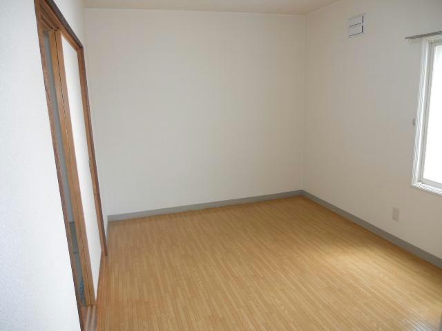 ビクトリーハイツの居間・リビング