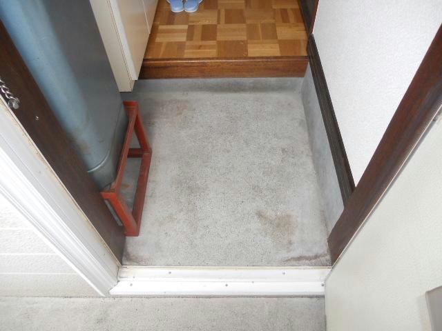 ビクトリーハイツの玄関