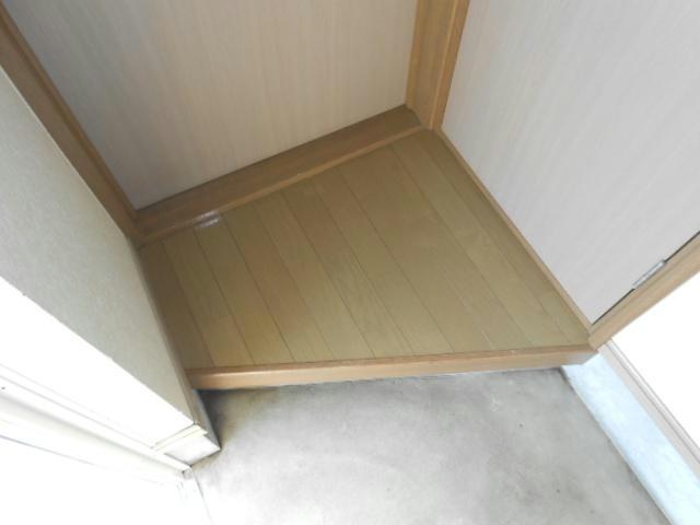 ハイムきもとの玄関
