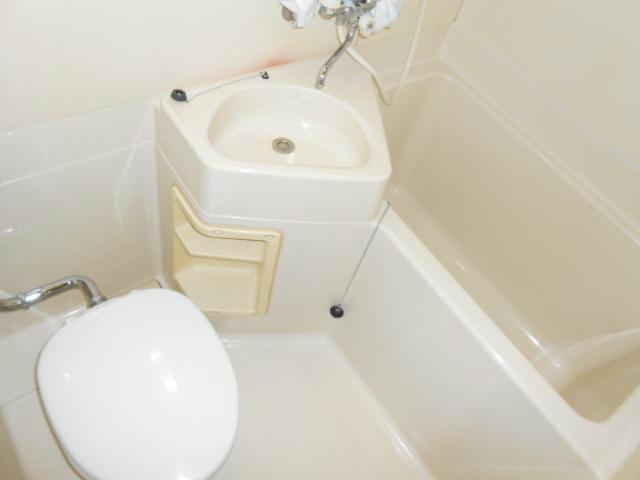 ＴＹハウスの浴室