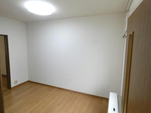 シップスシェリーの居間・リビング