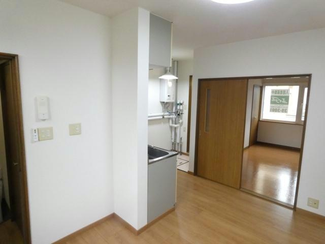 シップスシェリーの居間・リビング