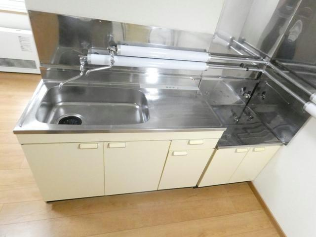 シップスシェリーのキッチン