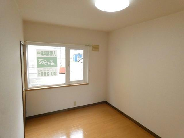 シップスシェリーの居間・リビング