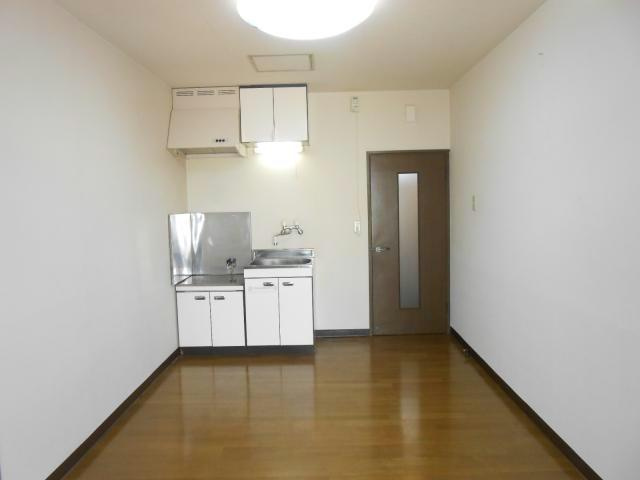 コーポサクラの居間・リビング