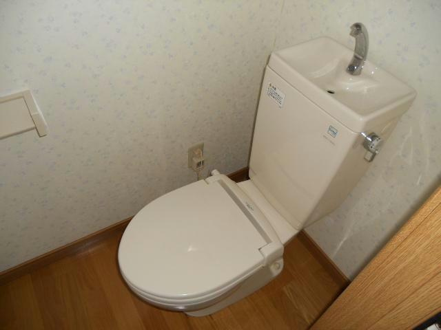 誉のトイレ