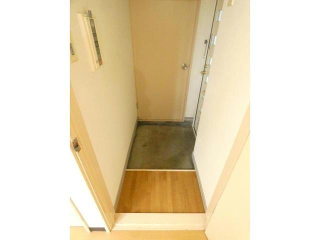 レディパーパスコアの玄関