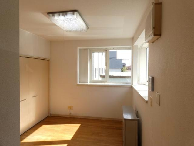 レディパーパスコアの居間・リビング