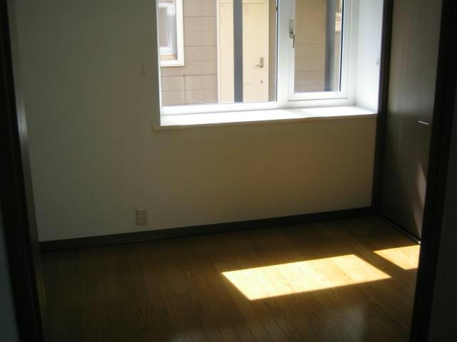 ハイツあいうえおの居間・リビング