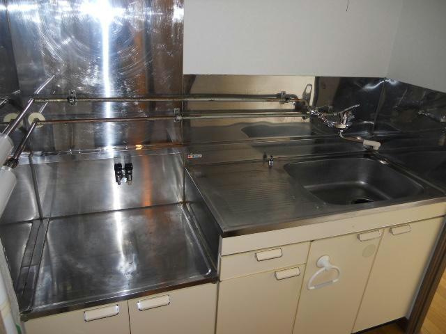 ハイツあいうえおのキッチン